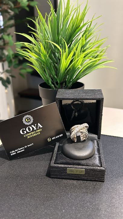 Foto 1 de GOYA Compro Oro, Alicante