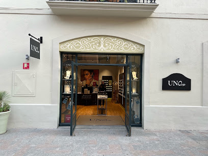 UNOde50 - La Roca Village, Canovelles